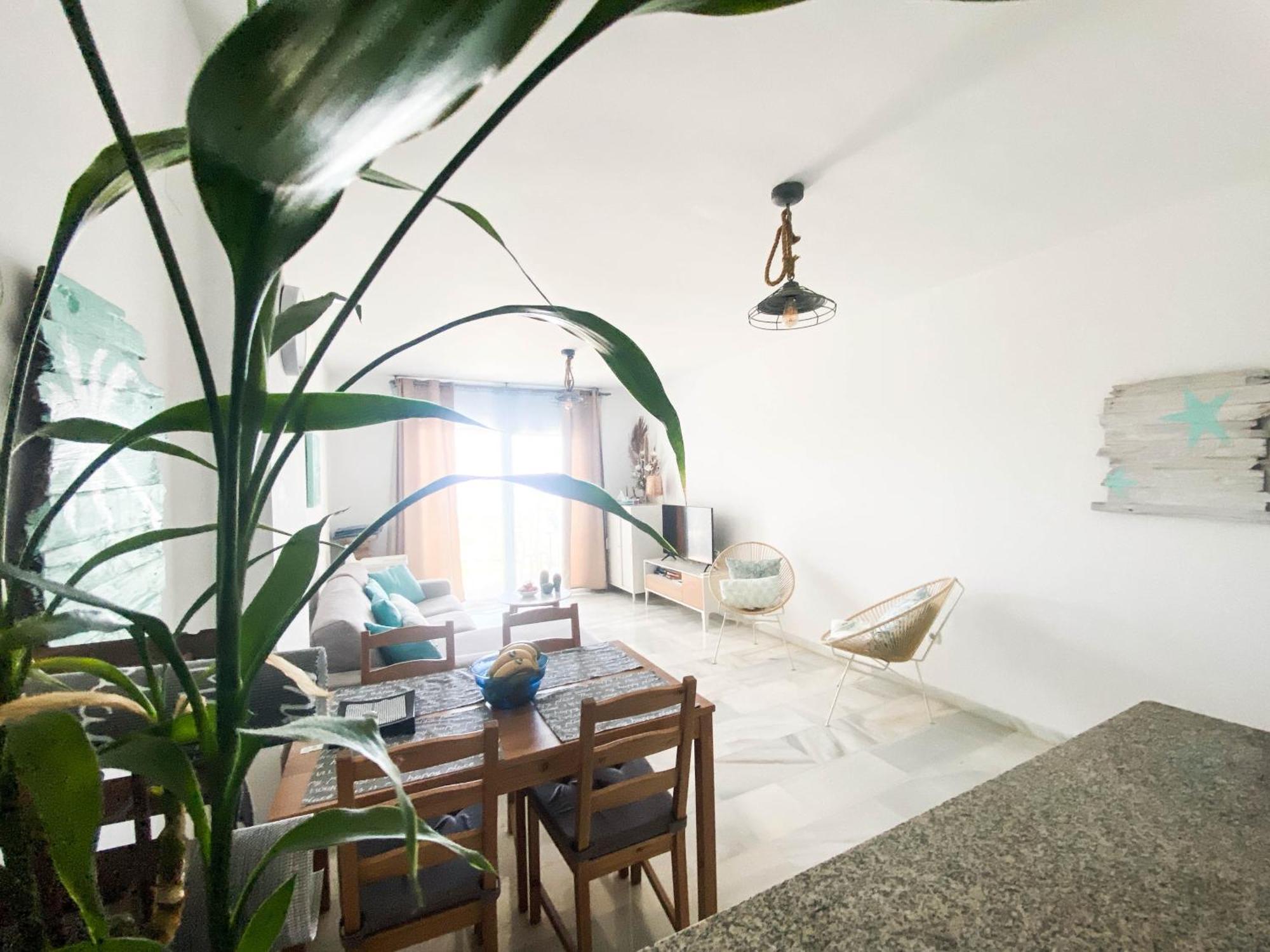 Frontline Beach Ground Floor With Privet Garden, Mi Capricho 16 Mijas Exterior foto