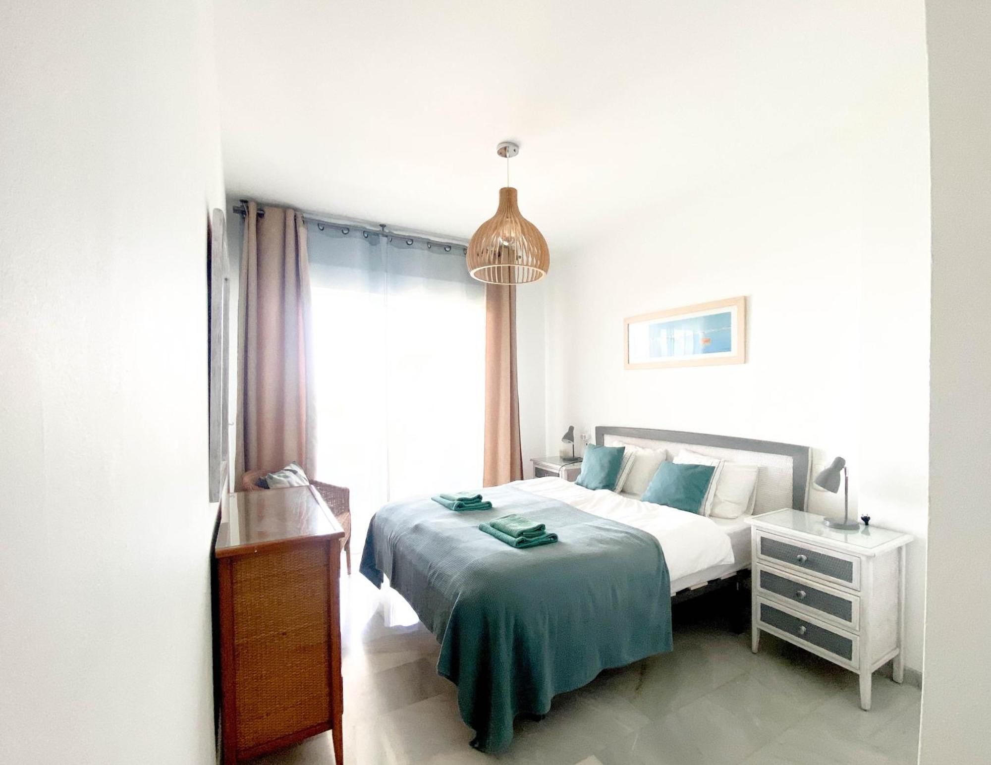 Frontline Beach Ground Floor With Privet Garden, Mi Capricho 16 Mijas Exterior foto